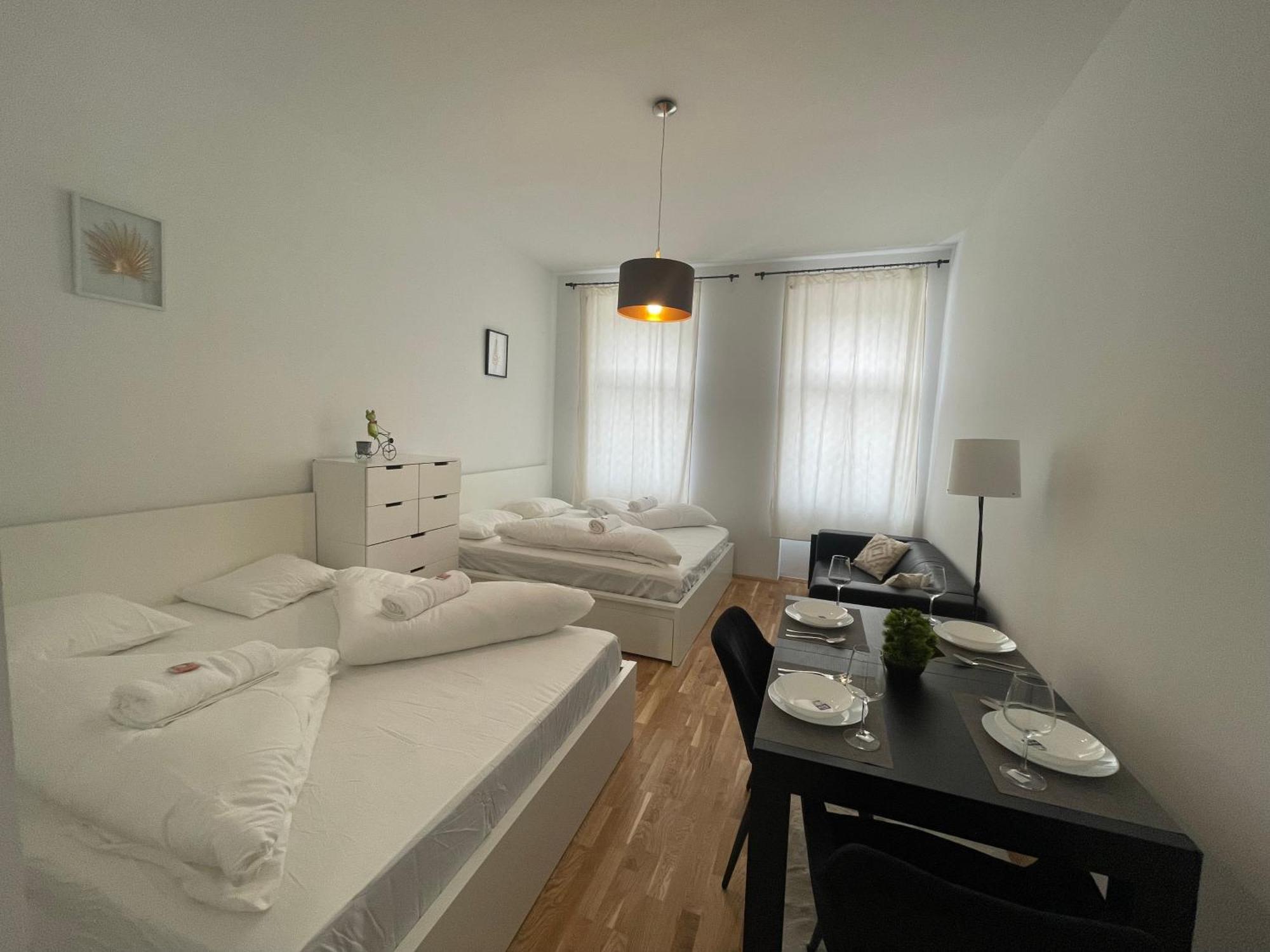 Apartment New With Balcony 11 Wien